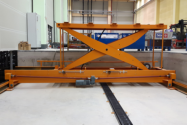 Production equipment – Factory engineered high-quality steel equipment machine.